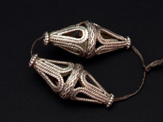 2 Silver openwork old beads