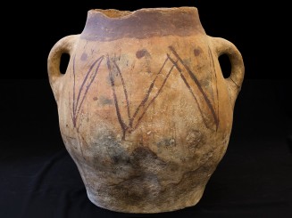 Jabia. Old clay vessel.