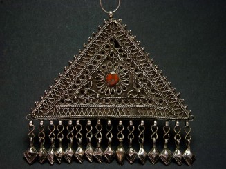 Silver triangle pendant