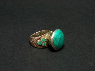 Silver and turquoise ring